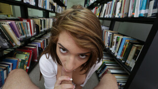 Schau Big Ass Brunette Gets Cumshot in the Library - kostenlose HD Pornos auf FREE-FULL-PORN.COM