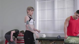Medium Tits, Big Performance 보기 - FREE-FULL-PORN.COM에서 무료 HD 포르노