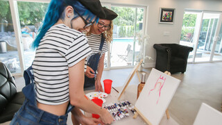 Schau Best Friends Share in Color Me Bad with Lily Glee and Allie Addison - kostenlose HD Pornos auf FREE-FULL-PORN.COM