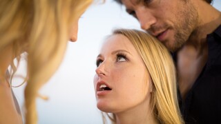 Getting Wild Outside - pornô grátis em 4K FREE-FULL-PORN.COM