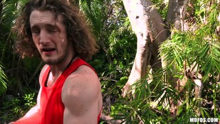 Dick Fucks Tiny Redhead In Park - kostenlose Pornos in 4K FREE-FULL-PORN.COM