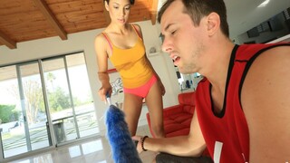 Tonton  Huge Buttocks Win in March Madness - pornografi HD percuma di FREE-FULL-PORN.COM