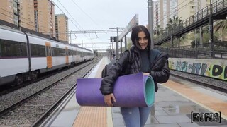 Guarda Doggystyle Train: Teen Desire - porno HD gratuito su FREE-FULL-PORN.COM