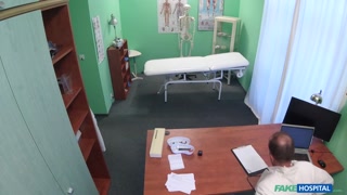 Guarda Patient Fucks Doctor in Blowjob and Ass Fingering - porno HD gratuito su FREE-FULL-PORN.COM