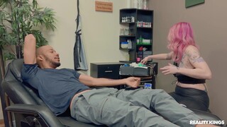 Schau Shaved Pussy and Tattoo: Lady Lazarus Takes Dwayne Foxxx's Big Cock - kostenlose HD Pornos auf FREE-FULL-PORN.COM