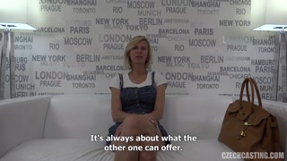Schau Hot Czech Blonde MILF Zaneta in Dazzling Casting Action - kostenlose HD Pornos auf FREE-FULL-PORN.COM