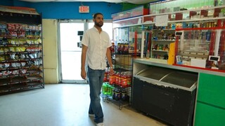 Bekijk  Tony Rubino Eats at Hot Dog Stand  - gratis HD porno op FREE-FULL-PORN.COM