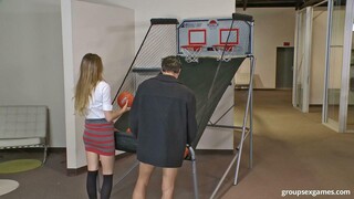 Hairy and Horny with Jessie を見る - FREE-FULL-PORN.COM で無料HDポルノ