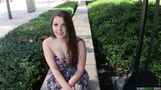 Cali Hayes' Juicy Ass Gets All the Attention - porno gratuito in 4K FREE-FULL-PORN.COM