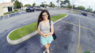 Tonton Windy City Slut Ava Taylor Fucks Stranger for Cash - pornografi HD percuma di FREE-FULL-PORN.COM
