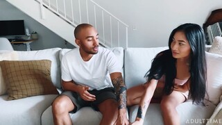 Mira Asian Brunette Avery Black Fucks Oliver Davis - Deepthroat & Cum - porno HD gratis en FREE-FULL-PORN.COM
