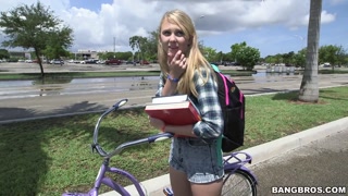 Schau College Girl Blowjob and Hardcore Bus Sex - kostenlose HD Pornos auf FREE-FULL-PORN.COM
