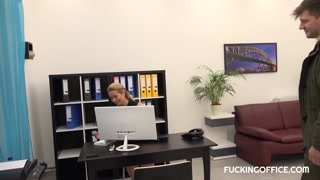 Urmărește Big-Tits Blonde Nikky Dream Takes Rough Office Sex - porno HD gratuit pe FREE-FULL-PORN.COM