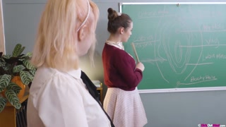 Tonton Hot for Teacher - Wild Fuck Session with Willow & Caset - pornografi HD percuma di FREE-FULL-PORN.COM
