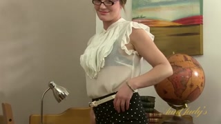 Assista Sofia Matthews - the naughty teacher you crave - pornô HD grátis no FREE-FULL-PORN.COM