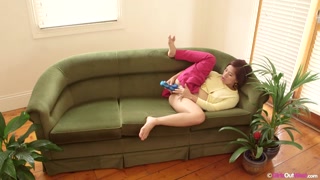 Celene's wet solo - couch, toys & raw pleasure - free porn in 4K FREE-FULL-PORN.COM