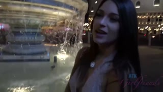 Schau Lacey Channing and Britney Blue Big Tits Vegas Action - kostenlose HD Pornos auf FREE-FULL-PORN.COM