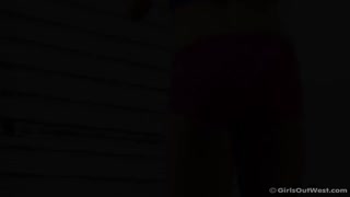 Guarda Blonde Max rides hard - Stockings & high-energy sex - porno HD gratuito su FREE-FULL-PORN.COM