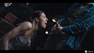 Mira Sam and Fanta: Hustle for Facial - porno HD gratis en FREE-FULL-PORN.COM