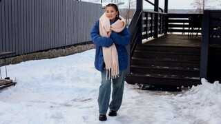 Regardez Tattooed Teen Amelia Ost's Snowy Adventure - porno HD gratuit sur FREE-FULL-PORN.COM