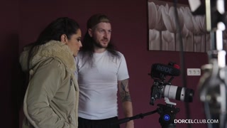 Schau Exposed: Mariska's Portrait Session - kostenlose HD Pornos auf FREE-FULL-PORN.COM