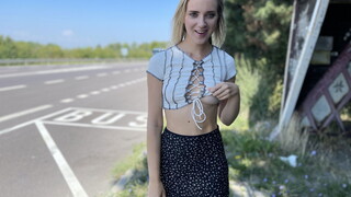 Schau Oxana Chic Rides Her Sugar Daddy's Big Cock - kostenlose HD Pornos auf FREE-FULL-PORN.COM