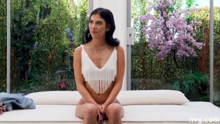 Guarda Mila Plays with Her Pussy - porno HD gratuito su FREE-FULL-PORN.COM