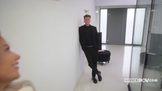 Assista Shalina Devine: The Office Predator - pornô HD grátis em FREE-FULL-PORN.COM