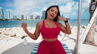 Guarda Latina Lover Brandy Gets Fucked in the Missionary - porno HD gratuito su FREE-FULL-PORN.COM