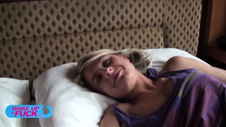 Bekijk Kelly Stewart - Blonde and Beautiful at WUNF - gratis HD porno op FREE-FULL-PORN.COM
