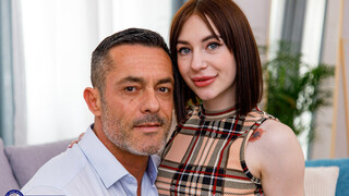 Urmărește Old Stepdad Fucks Young Sandy Morrison - porno HD gratuit pe FREE-FULL-PORN.COM