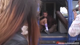 Schau Asian beauty Eva Lovia takes rough deepthroat & BDSM - kostenlose HD Pornos auf FREE-FULL-PORN.COM