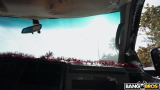 Amateur Girl on Santa's Face - kostenlose Pornos in 4K FREE-FULL-PORN.COM