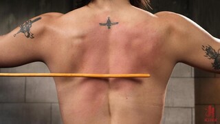 Tonton Brooklyn Gray Rough Bondage - Spanking & Suspension - porno HD gratis di FREE-FULL-PORN.COM