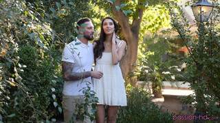 Oglądaj Sloane and James in Paradise - darmowe porno HD na FREE-FULL-PORN.COM