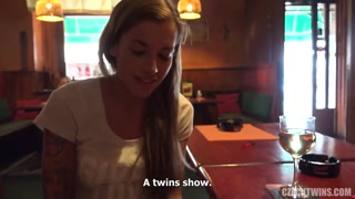 Mira Czech Twins Get Messy and Wet - porno HD gratis en FREE-FULL-PORN.COM