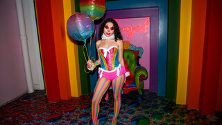 Clowning Around with Clussy - free porn in 4K FREE-FULL-PORN.COM