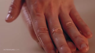 Sia Siberia's Hardcore Oiled Up Fun - pornô grátis em 4K FREE-FULL-PORN.COM