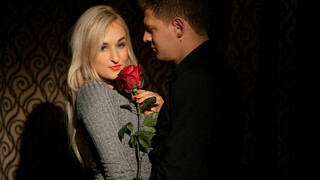 Watch Czech Beauty Daisy Lee Loves Deep Blowjob & Fingering - free HD porn on FREE-FULL-PORN.COM